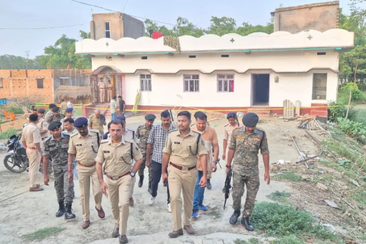 बिहार में अर्टिगा कार के गुप्त चैंबर से 10.54 किलो अफीम बरामद