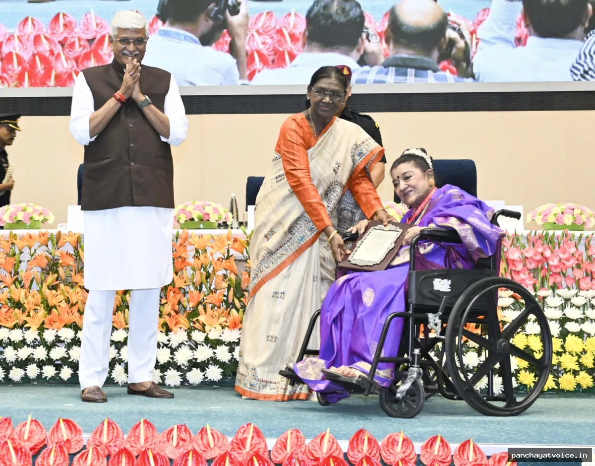 भारत की सांस्कृतिक विरासत के पहरेदार कलाकारों को राष्ट्रपति ने किया सम्मानित