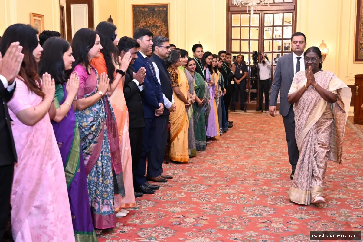 राष्ट्रहित को सर्वोपरि रखकर दुनिया से रिश्ते मजबूत करें राजनयिक