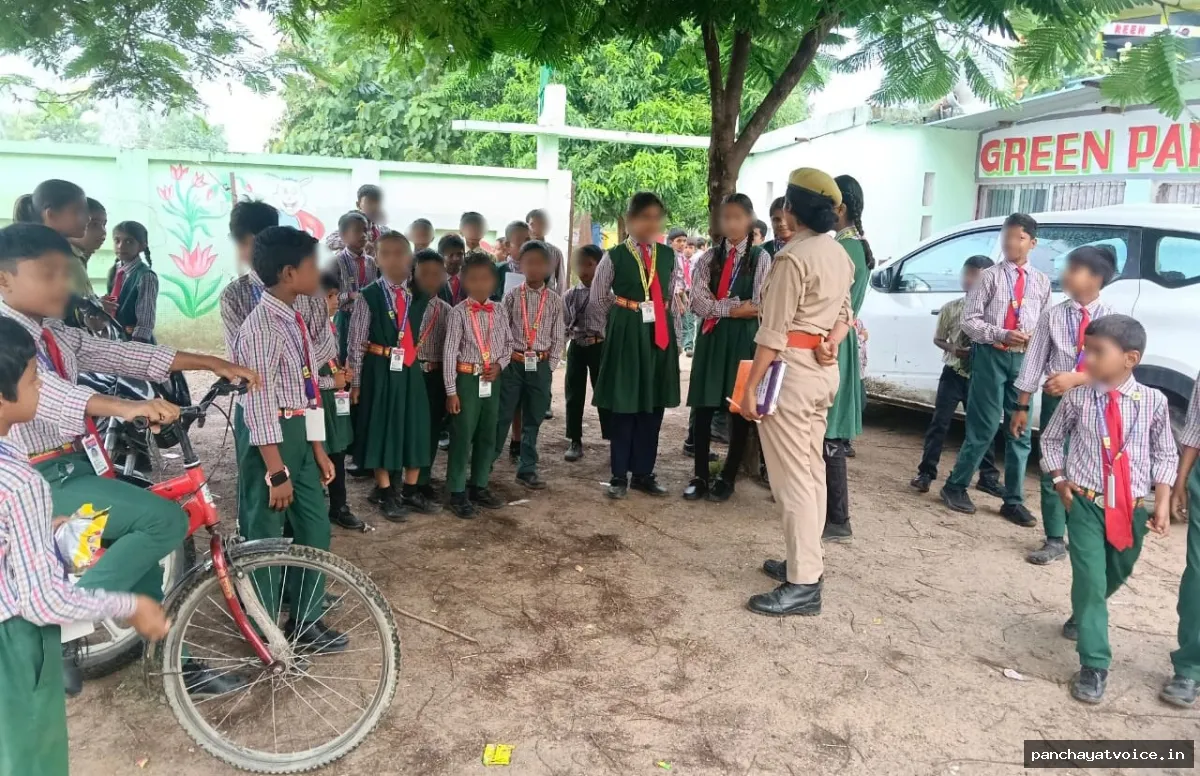 गुड मॉर्निंग देवरिया अभियान से पुलिस ने बढ़ाया सुरक्षा का भरोसा
