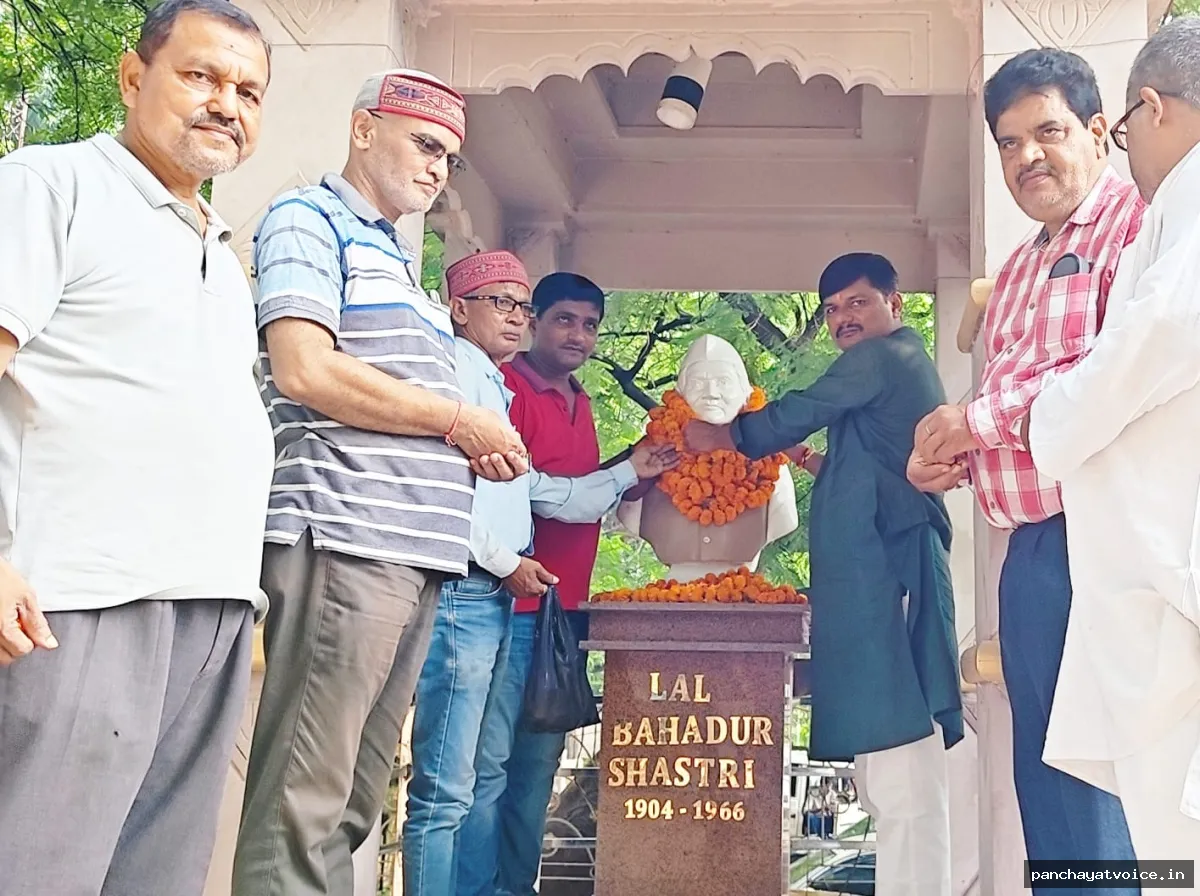 सादगी, ईमानदारी और देशभक्ति की मिसाल थे लाल बहादुर शास्त्री : पवन मिश्र