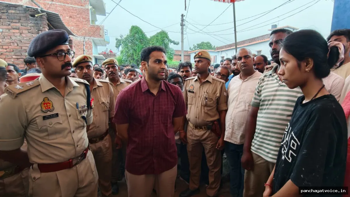 बेटे का शव लेने निकले, चार अर्थियां पहुंचीं